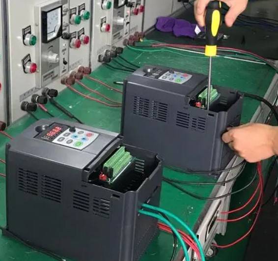 变频器过电流维护问题与解决方案知识 